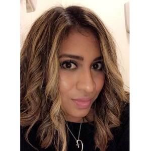 Meet your Posher, Cassandra